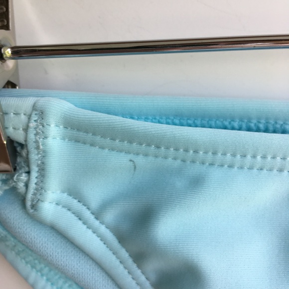 [California Waves] NEW Lace Crochet Light Blue NWT - Picture 4 of 8